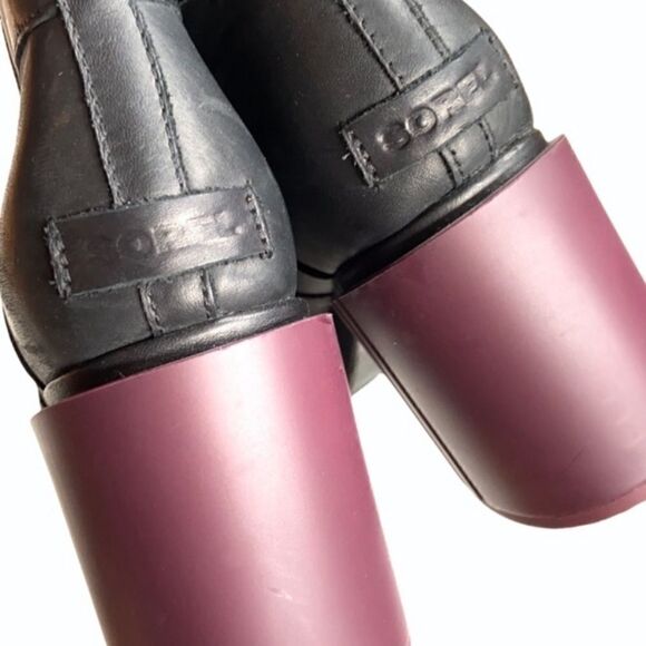Like New Sorel Leather Boots - Picture 6 of 12
